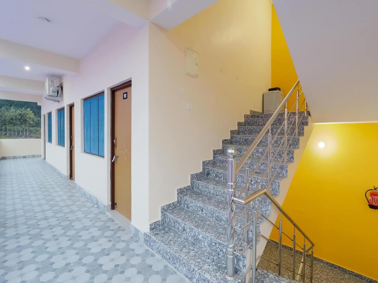 Oyo 84661 Lakshmi Home Stay Jhajra Экстерьер фото