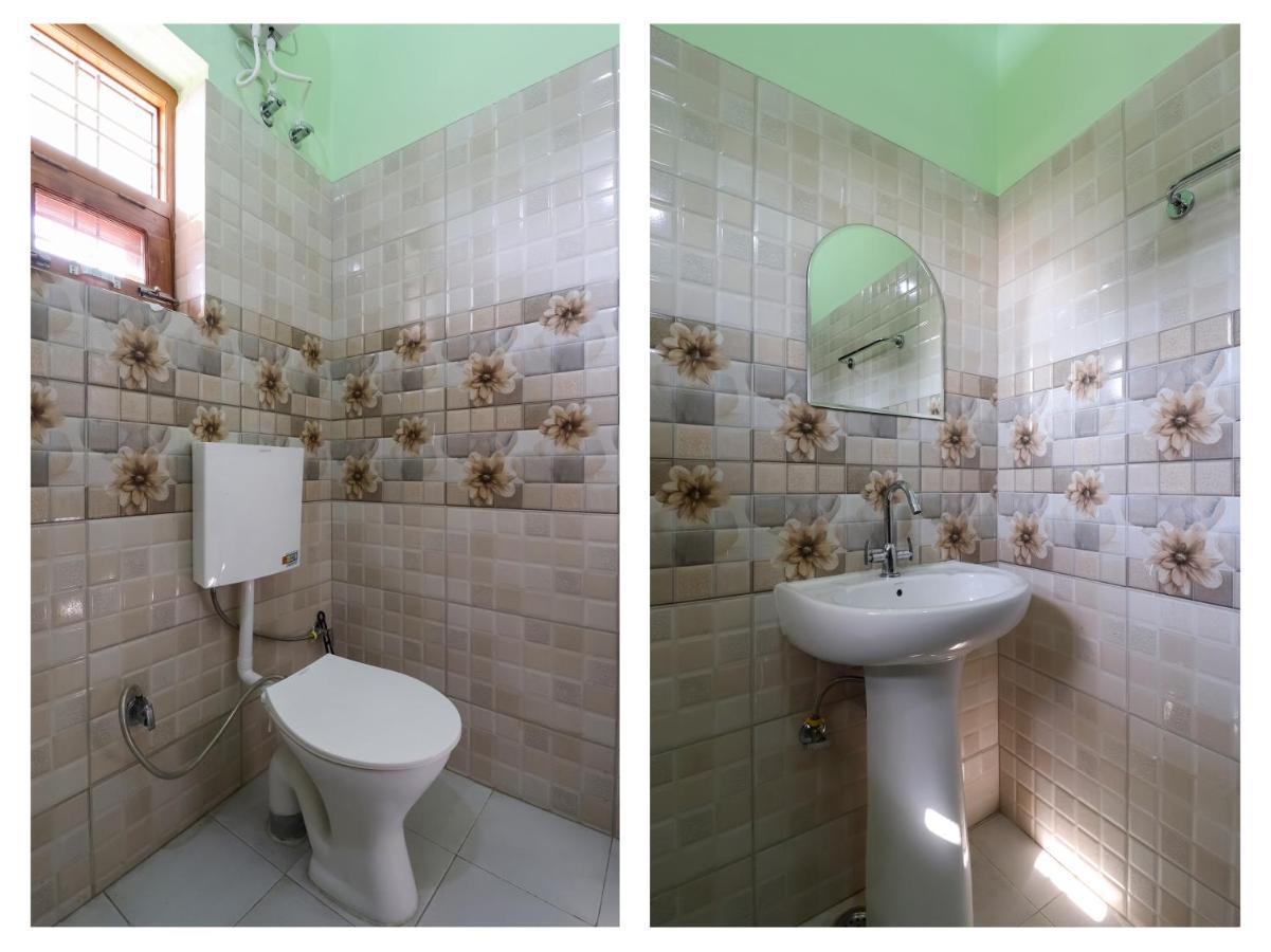 Oyo 84661 Lakshmi Home Stay Jhajra Экстерьер фото